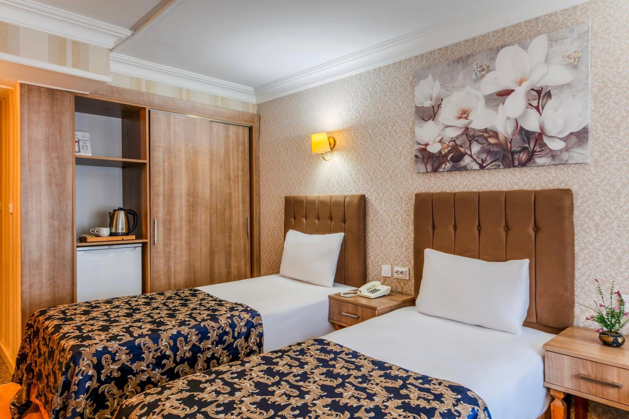Hamit Hotel Стамбул Экстерьер фото
