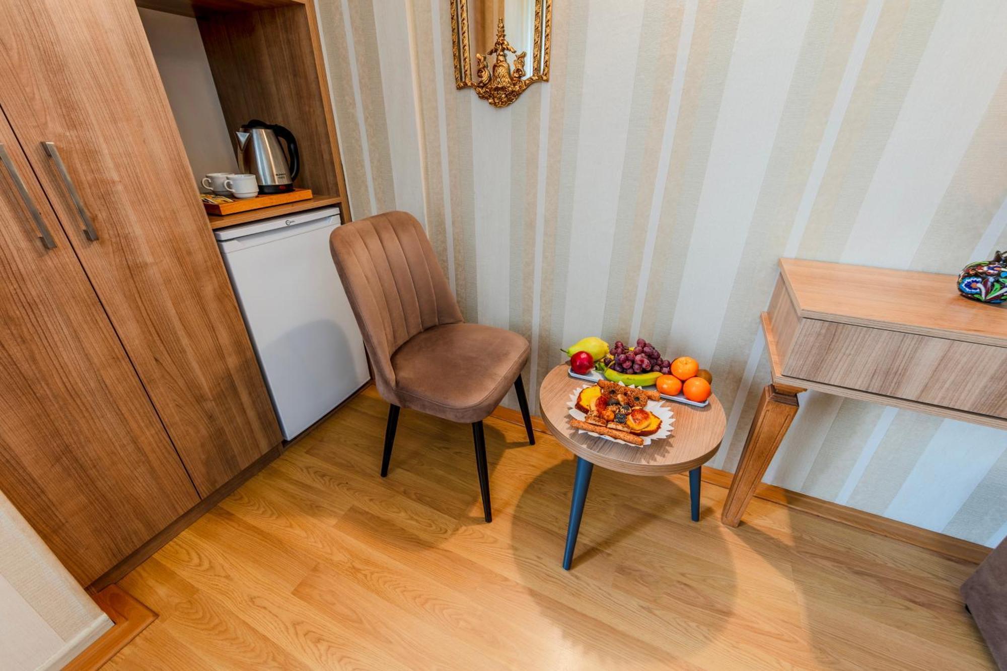 Hamit Hotel Стамбул Экстерьер фото