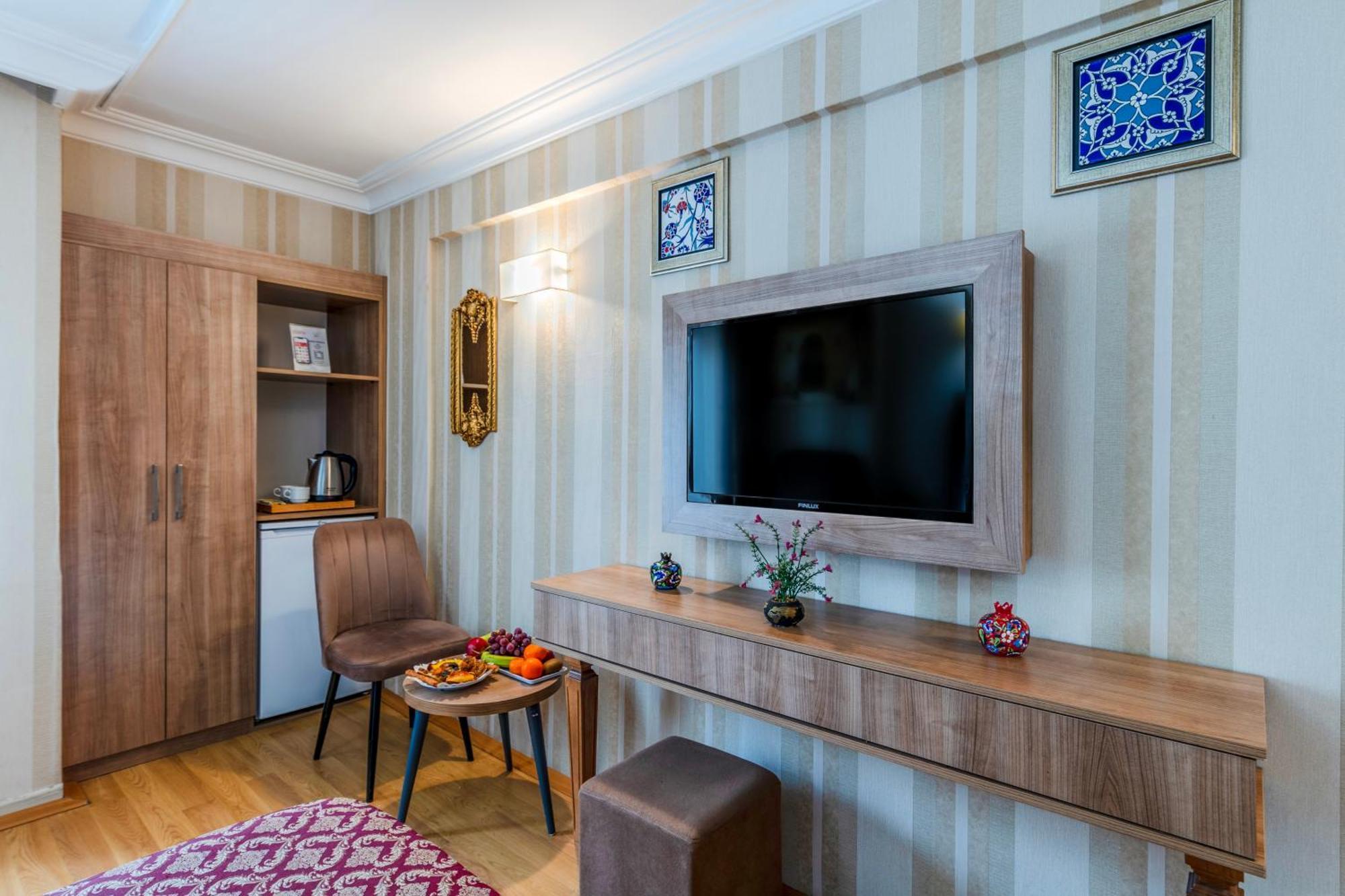 Hamit Hotel Стамбул Экстерьер фото